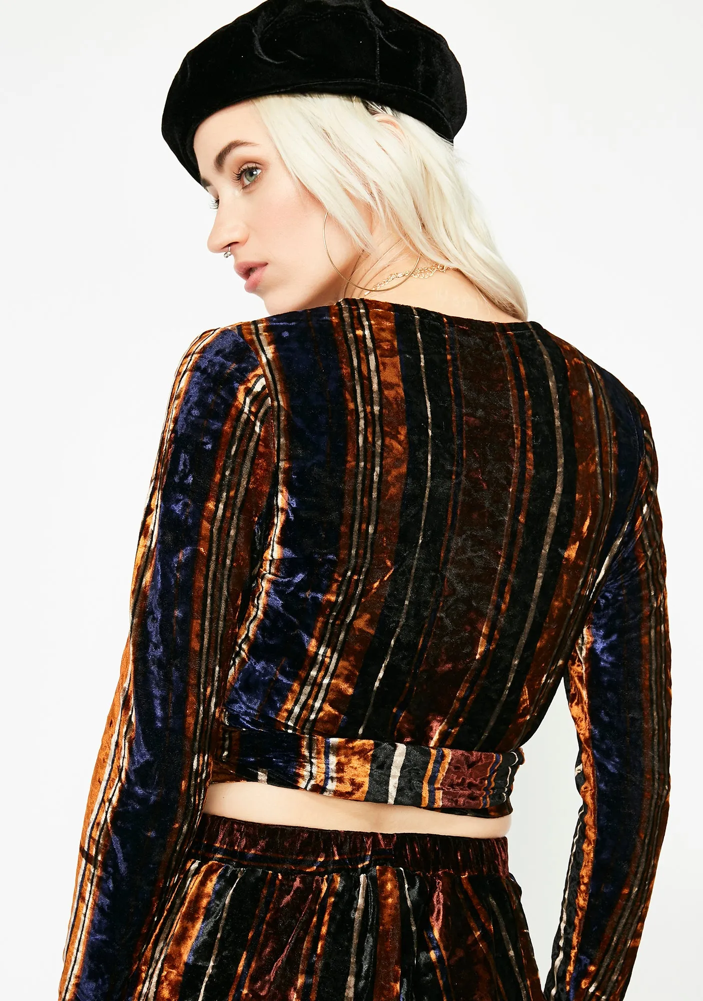 Art Chic Wrap Top