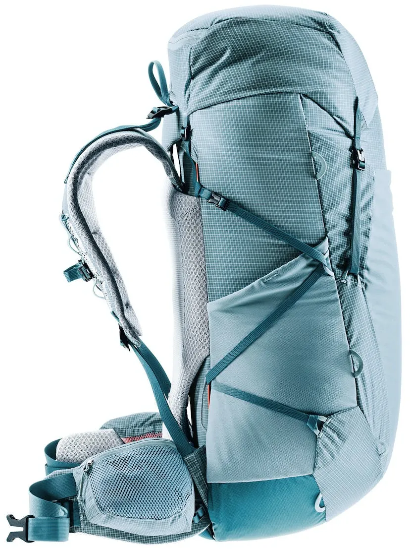 Deuter Aircontact Ultra 45   5 SL Backpack