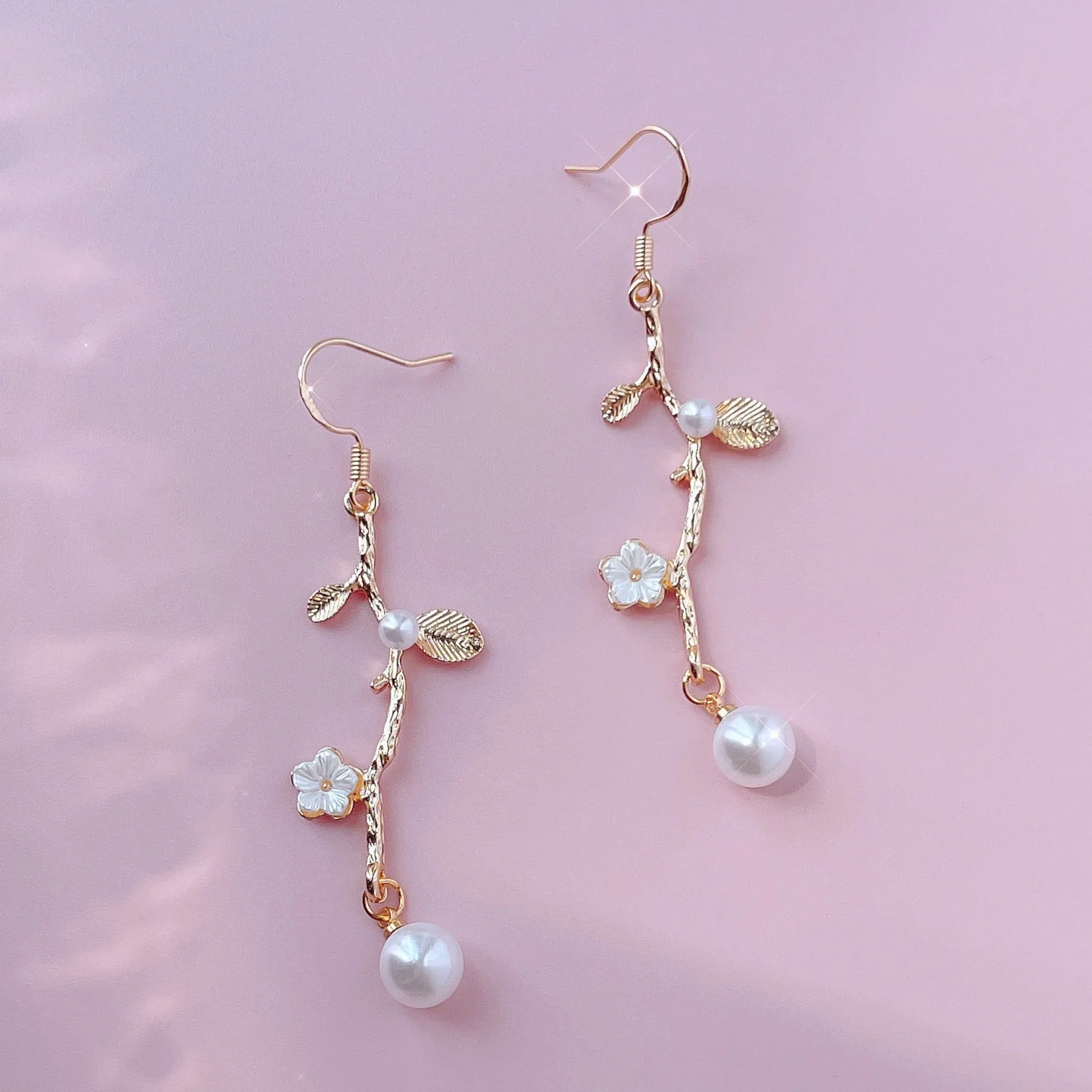 Flower Banquet Retro Baroque Pearl Gold Earrings