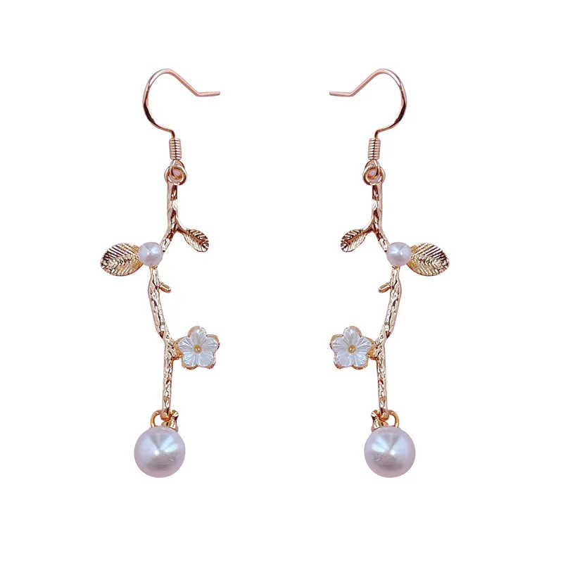 Flower Banquet Retro Baroque Pearl Gold Earrings