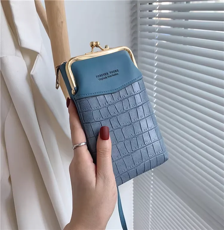 GIGI crossbody bag