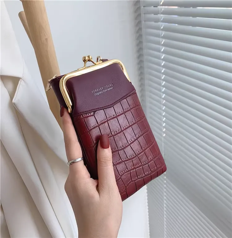 GIGI crossbody bag
