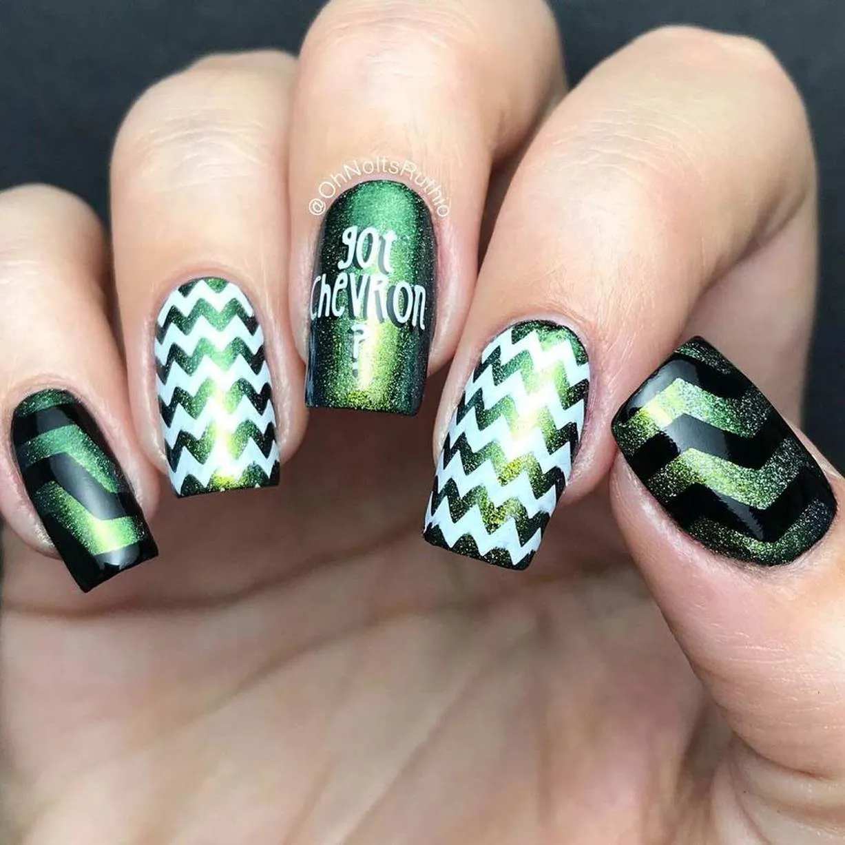 Got Chevron - 01 - Uber Chic Stamping Plate
