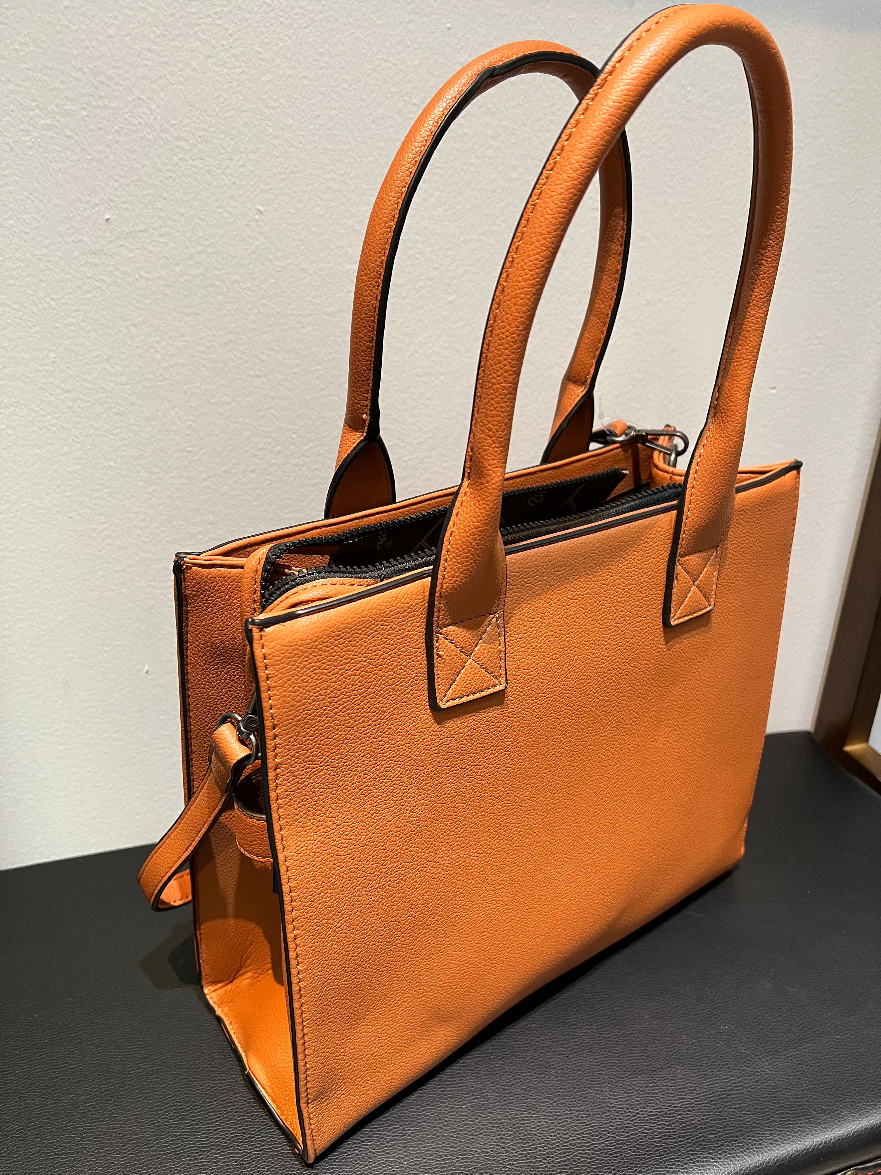 Wrangler Carry-All Tote/Crossbody Brown