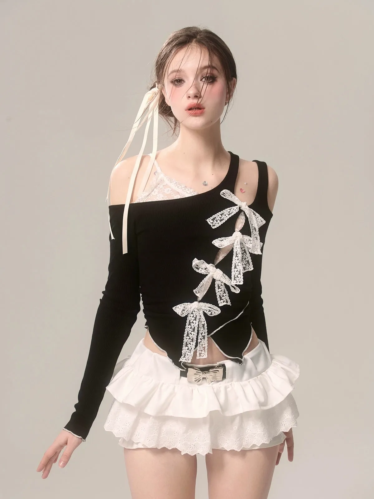 Young Eyes Moment of Passion White Bow Black Top
