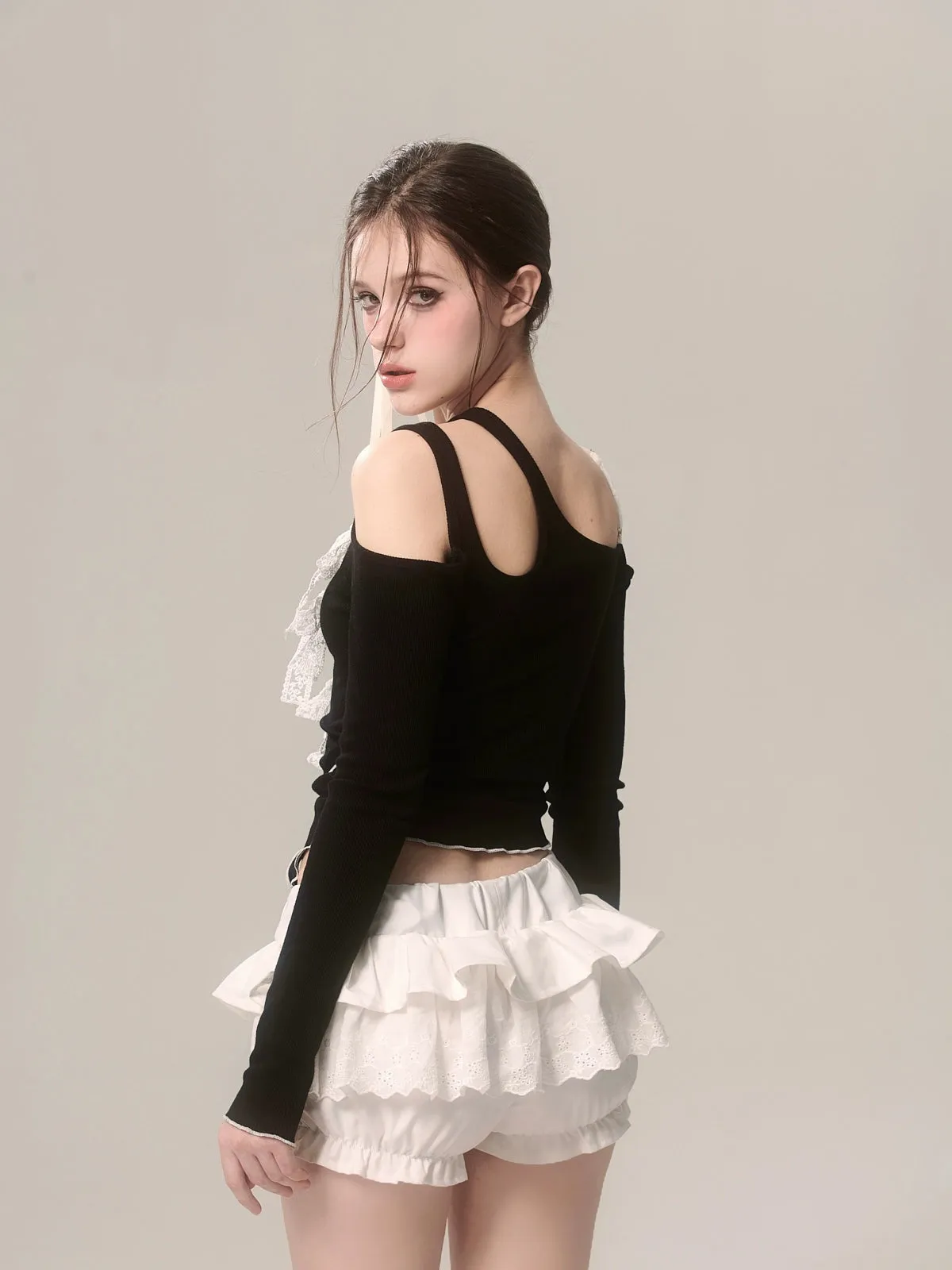 Young Eyes Moment of Passion White Bow Black Top
